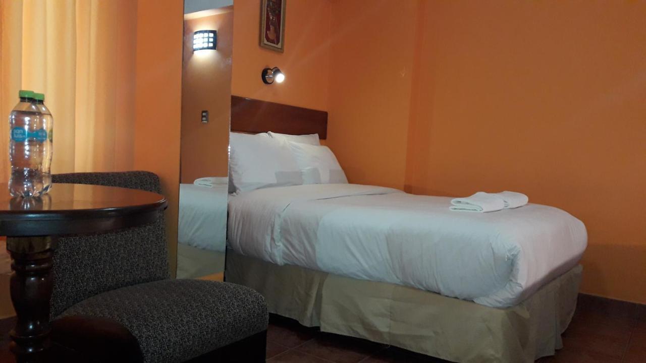 Hotel Rio Dorado Machupicchu ภายนอก รูปภาพ