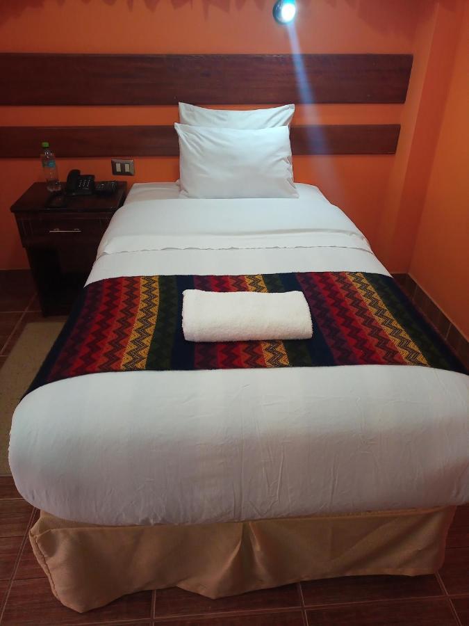 Hotel Rio Dorado Machupicchu ภายนอก รูปภาพ