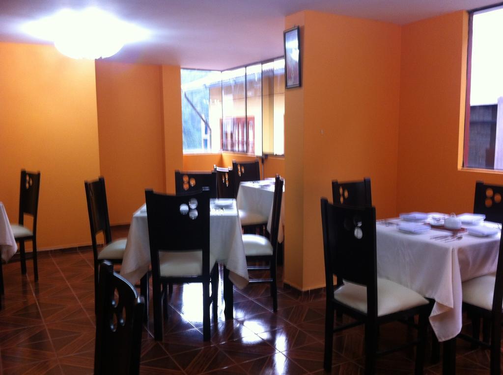 Hotel Rio Dorado Machupicchu ภายนอก รูปภาพ